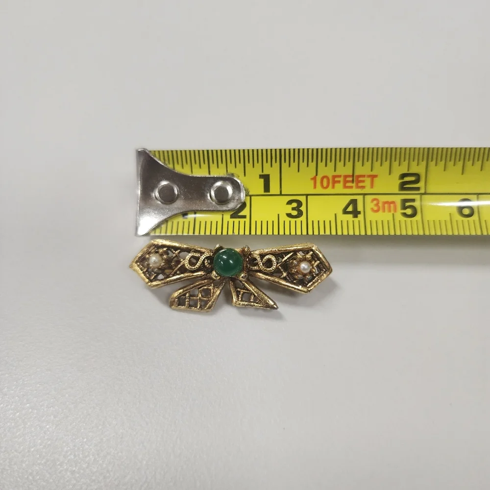 Vintage Gold Filigree Bow Brooch Pin Green Cabochon Pearl Accents Victorian MCM